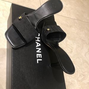 Chanel sandals NEVER WORN